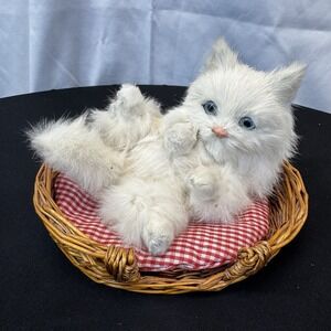 Vintage Real White Rabbit Fur Cat Kitten Blue eyes & Pet Bed‎